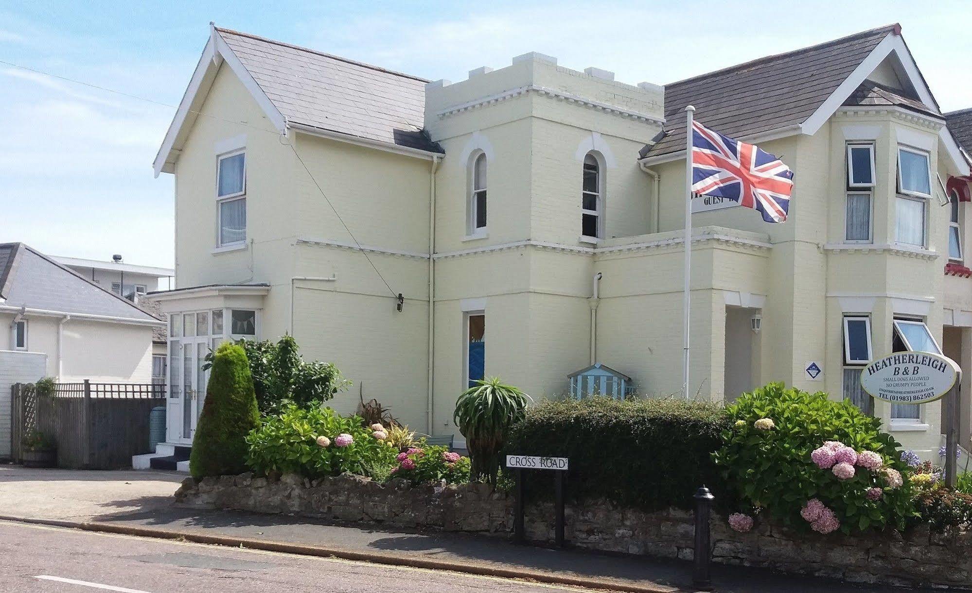 Heatherleigh Studio Flat Bed & Breakfast Shanklin Exterior foto